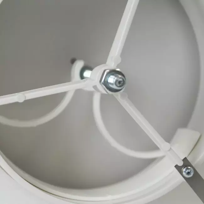 Tillförselventil plast 125 mm RAL 9003 med klämfjädrar och ren sektor – VST125